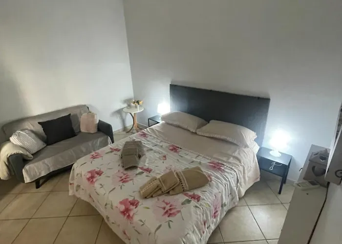 Annarella Home